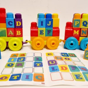 Le train de alphabet Mega Bloks