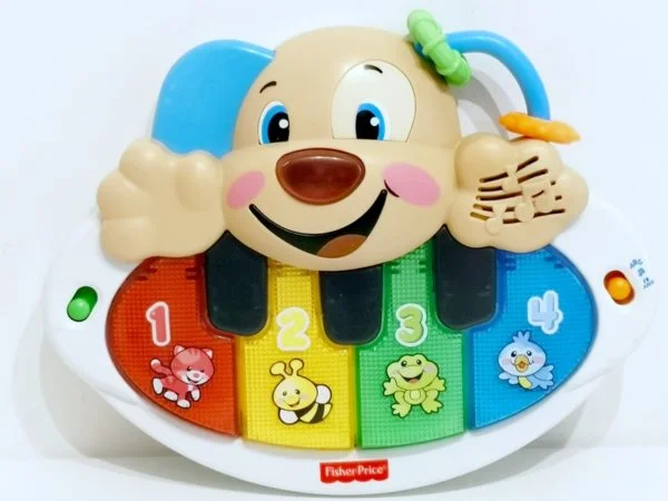 Piano de Puppy Fisher Price