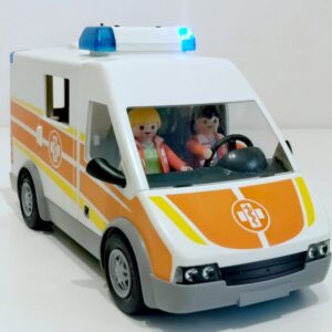 Ambulance avec gyrophare et sirène PLAYMOBIL 6685