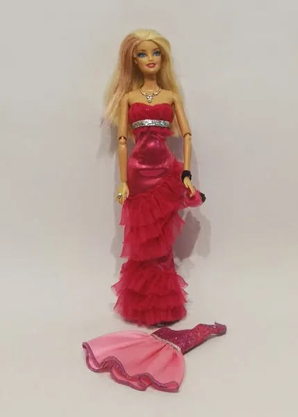 Barbie Robe de soirée Mattel