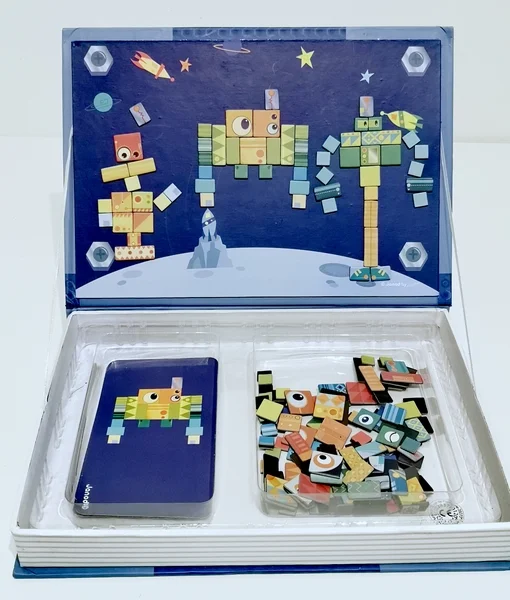 Magnéti'book robots JANOD