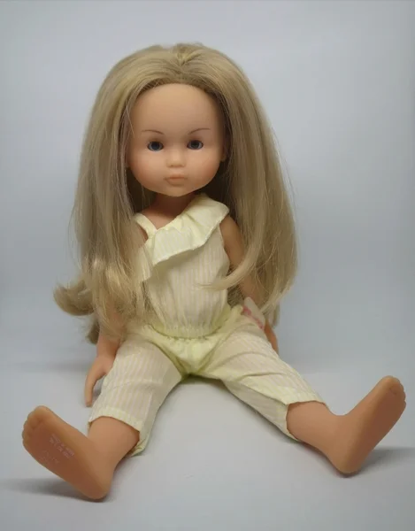 Poupée Camille Les chéries Corolle