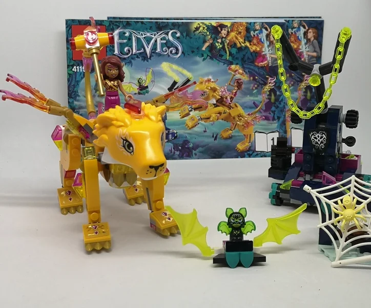 Azari et la capture du lion de feu Lego Elves 41192