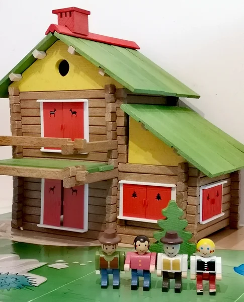 Mon chalet en bois Jeujura