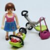 Maman et Bébé avec poussette Playmobil 5491