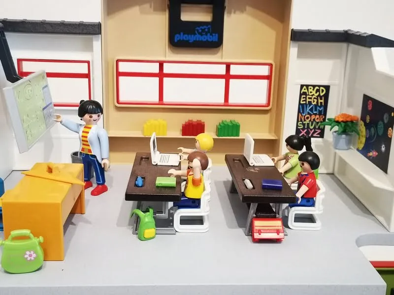 Ecole aménagée PLAYMOBIL 9453