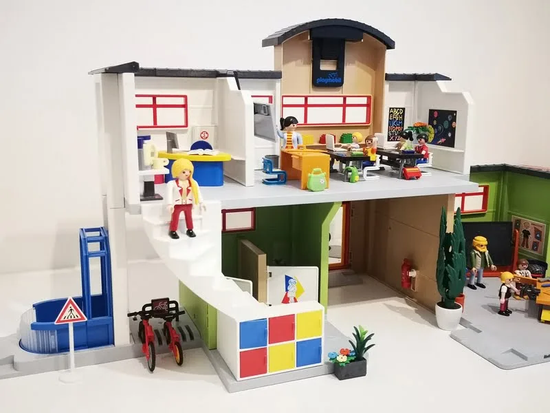 Ecole aménagée PLAYMOBIL 9453