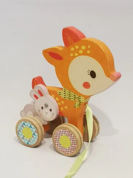 Faon-faron et son copain lapin à traîner DJECO