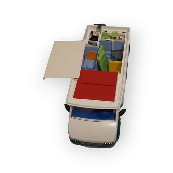 Famille avec camping-car PLAYMOBIL 6671