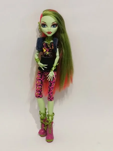 Monster High Venus Mcflytrap doll