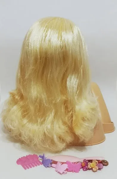 Tête à coiffer Barbie Mattel