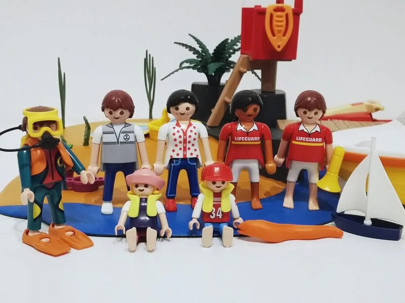 Les Playmobil à la mer