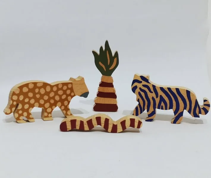 Set de 12 animaux en bois Safari Ferm Living