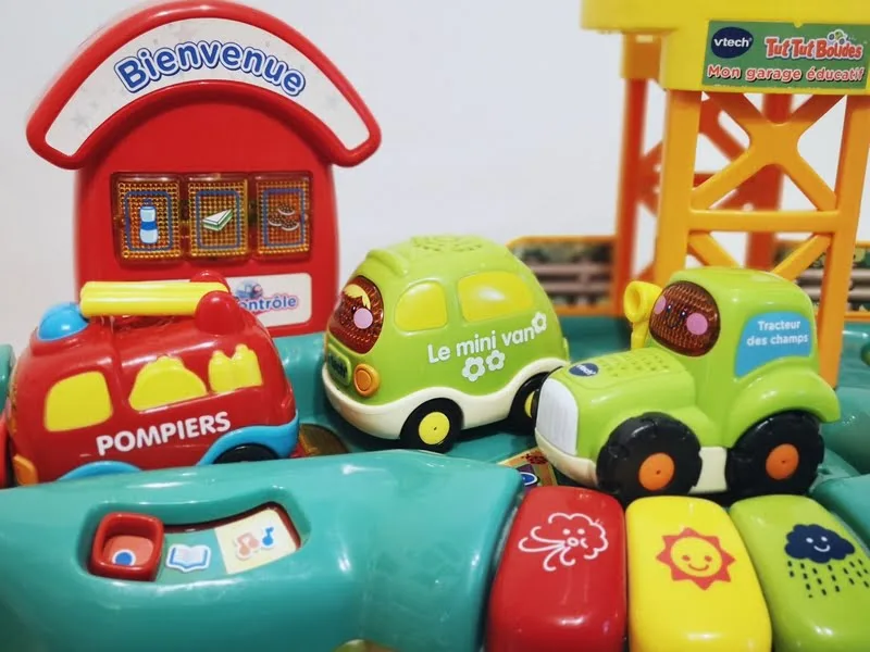 Mon garage éducatif Tut Tut Bolides VTECH
