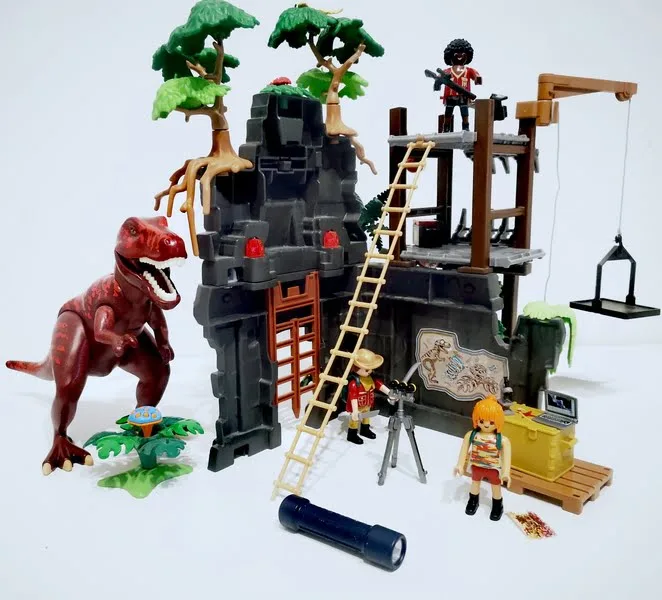 Campement des Explorers et Tyrannosaure Playmobil 9429