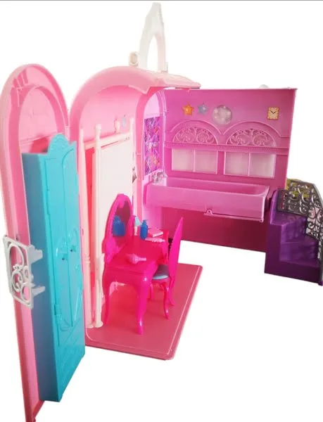 Chambre magique transportable Barbie