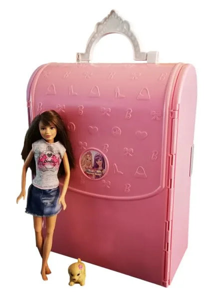 Chambre magique transportable Barbie