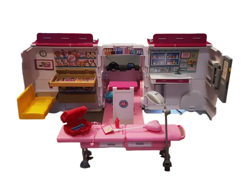 Véhicule Médical Barbie Mattel