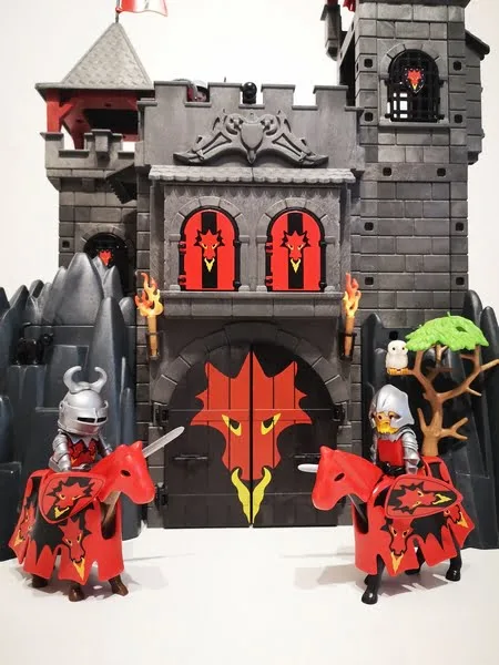 Forteresse du Dragon Rouge Playmobil 3269