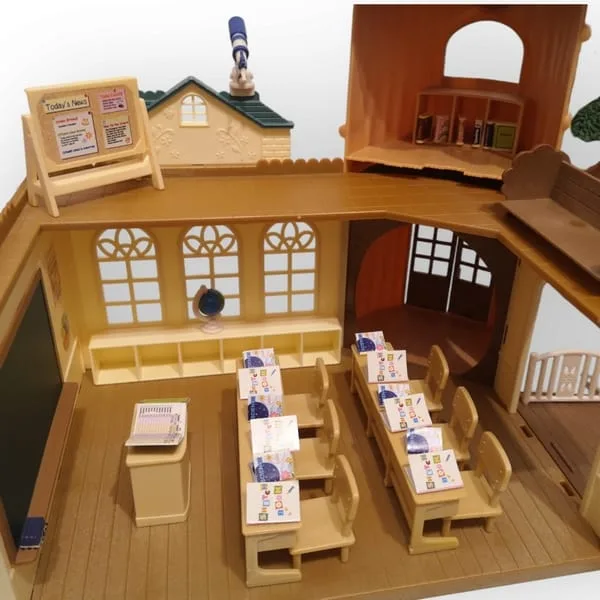 L'école de la forêt Sylvanian Families 5105