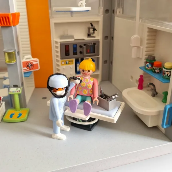 Clinique équipée Playmobil City Life 70191