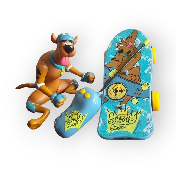Scooby-Doo Skateboard Radiocommandé Lansay