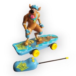Scooby-Doo Skateboard Radiocommandé Lansay